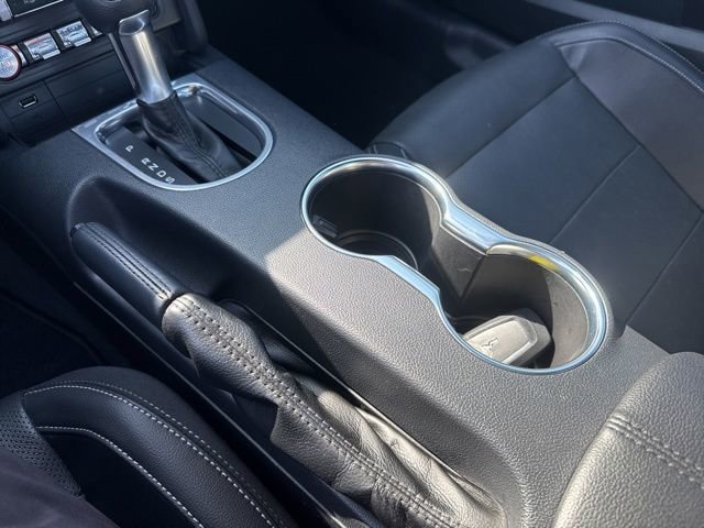 Used 2022 Ford Mustang GT Premium w/ Black Accent Package RWD image 25