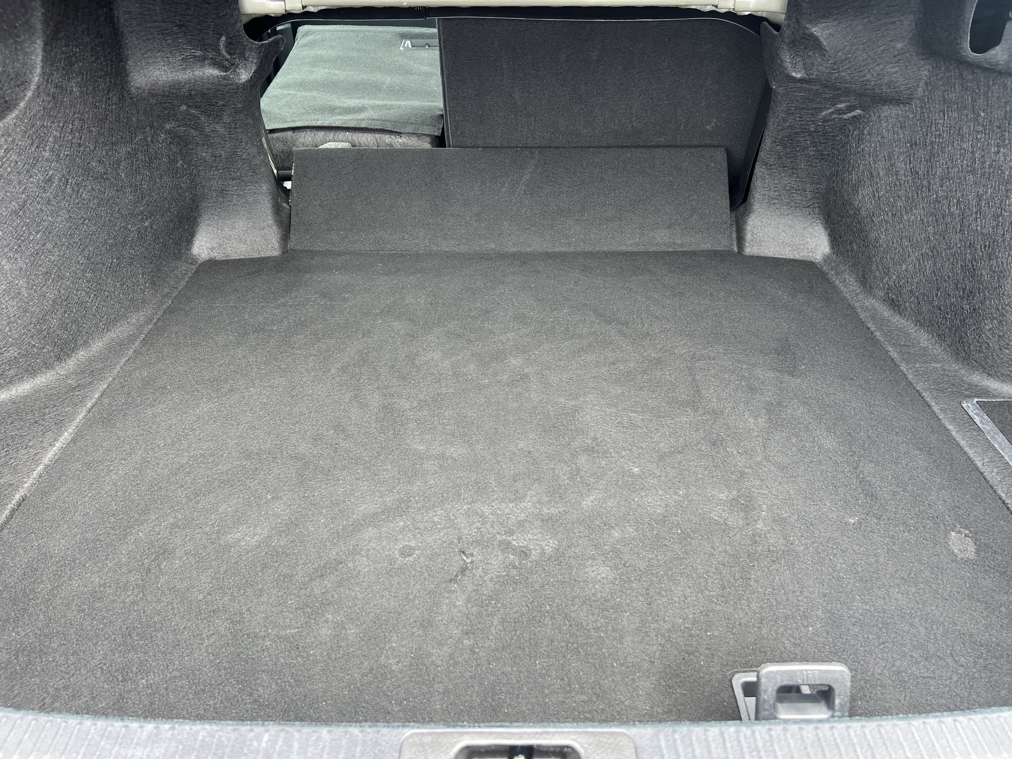 Used 2025 Toyota Camry SE FWD image 18