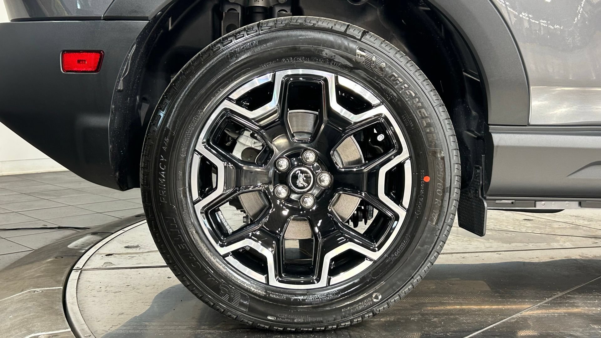 New 2026 Ford Bronco Sport Outer Banks w/ Outer Banks Tech Package+ AWD/4WD image 23