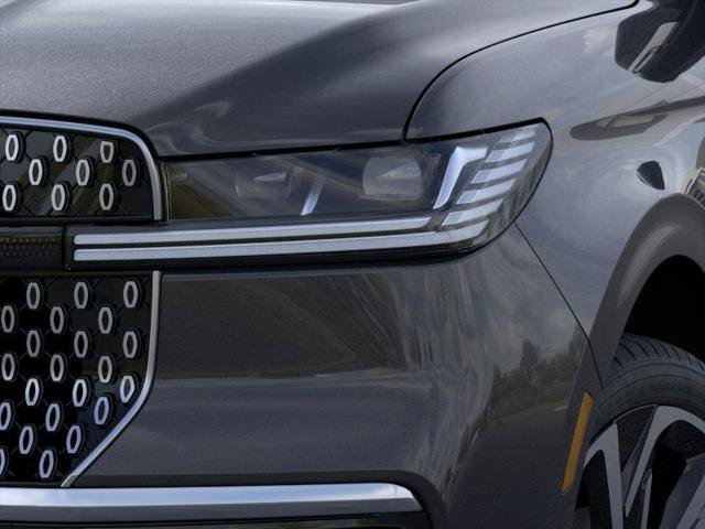 New 2026 Lincoln Navigator Reserve image 18