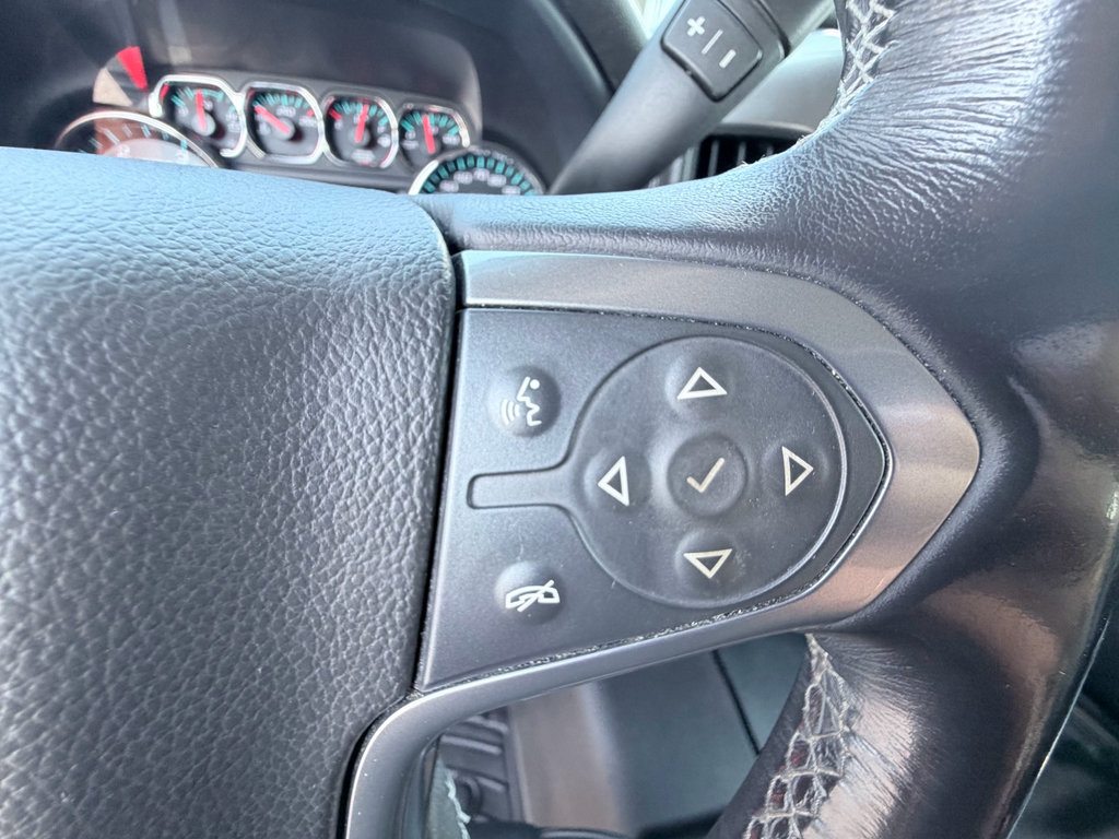 Used 2018 Chevrolet Silverado 2500 LTZ AWD/4WD image 16