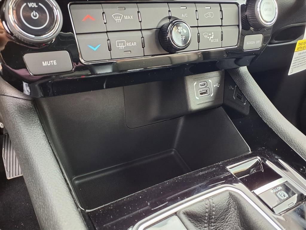 New 2026 Jeep Compass Latitude image 8