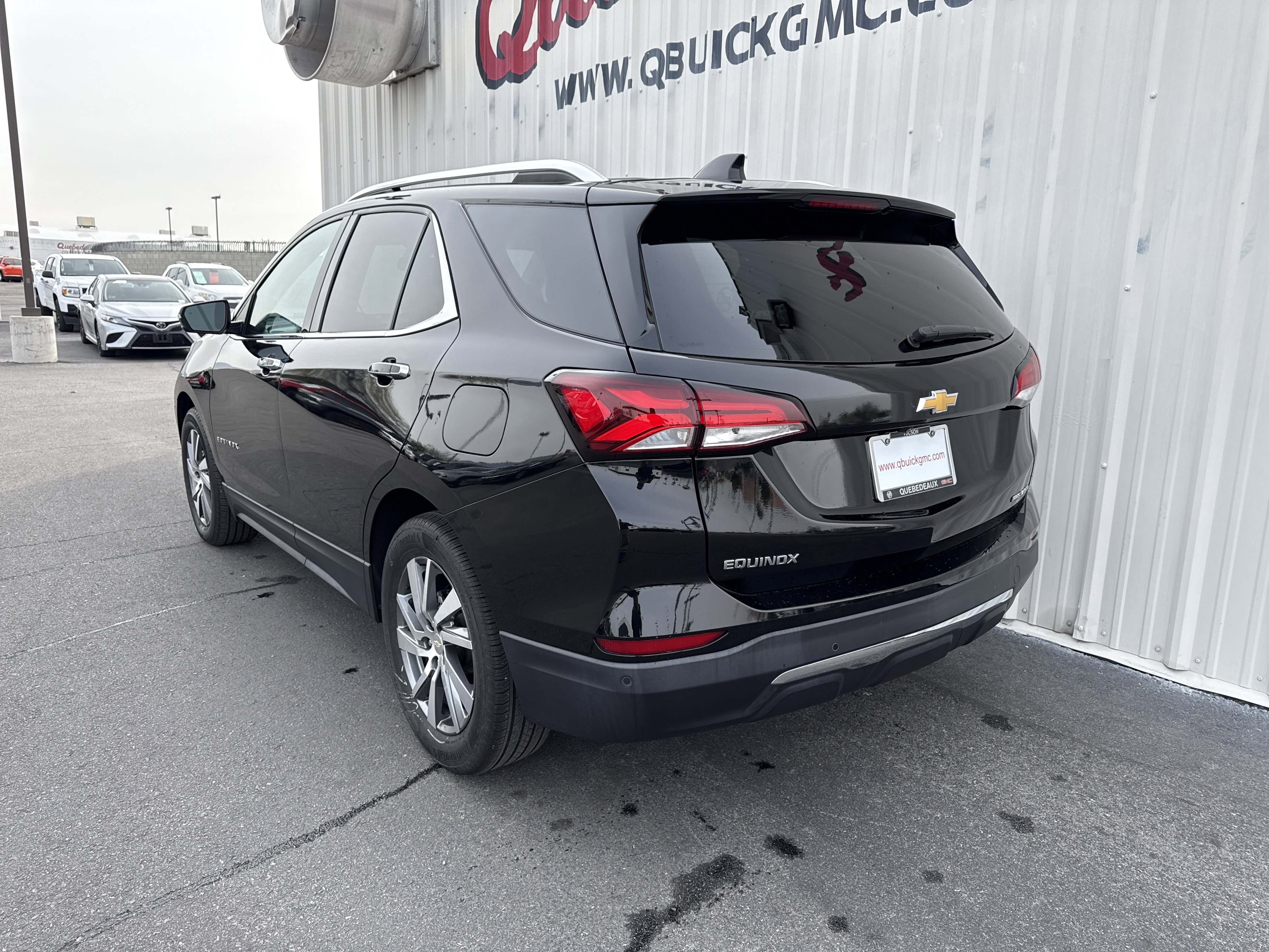 Used 2023 Chevrolet Equinox Premier image 9