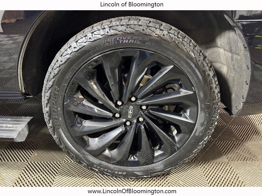 Used 2020 Lincoln Navigator Reserve AWD/4WD image 42