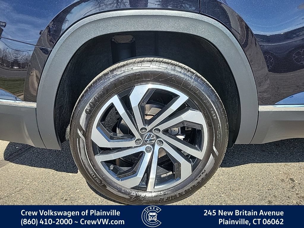 Certified 2023 Volkswagen Atlas SEL AWD/4WD image 19