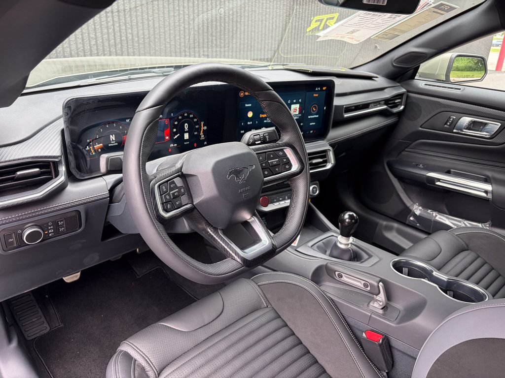 New 2026 Ford Mustang GT Premium w/ GT Performance Package RWD image 11