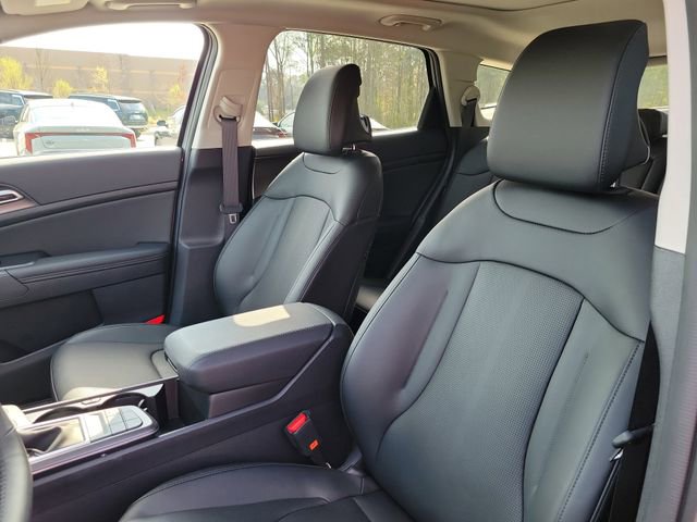 New 2026 Kia Sportage EX image 17