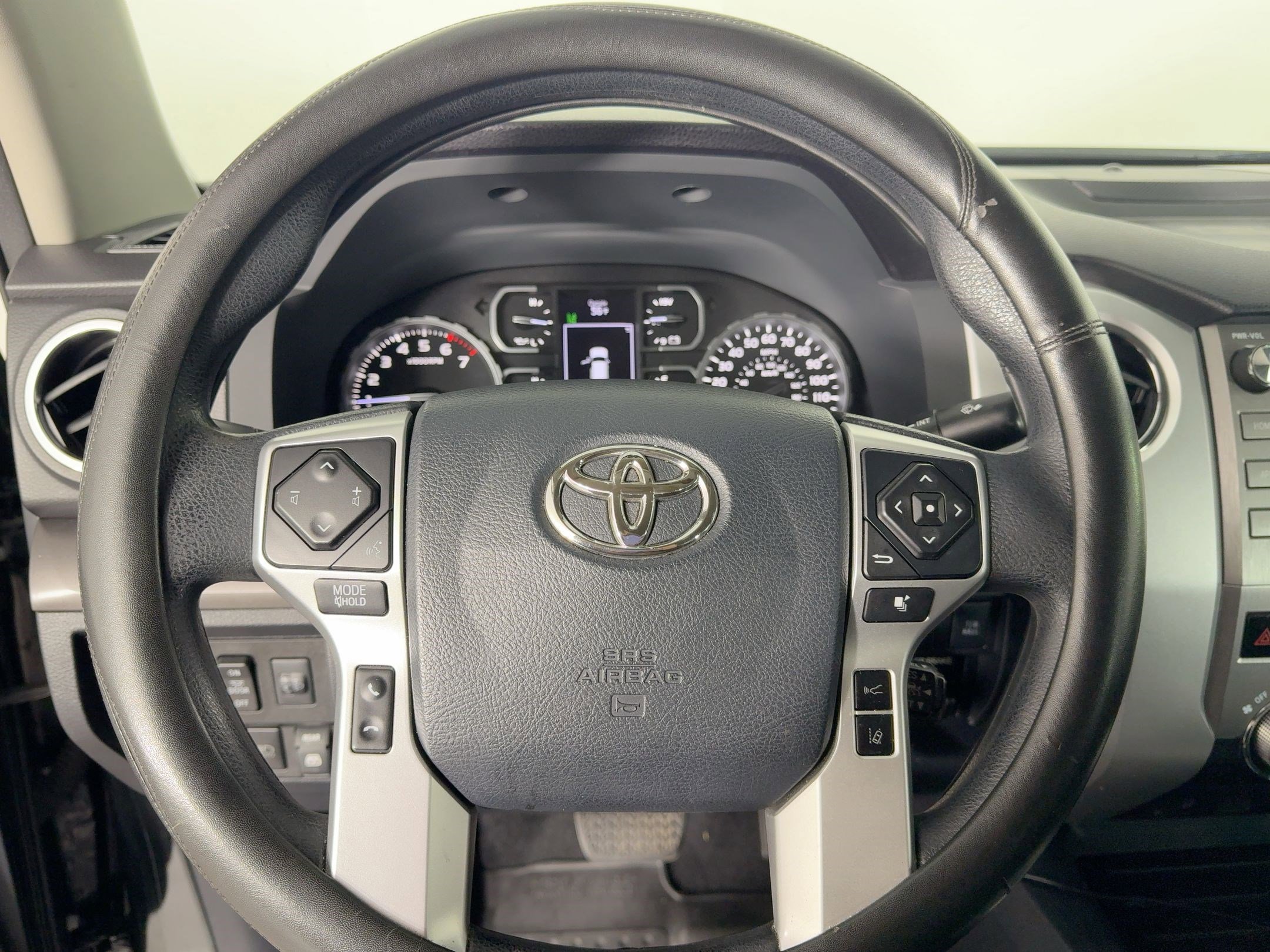 Used 2019 Toyota Tundra SR5 w/ SR5 Upgrade Package image 14