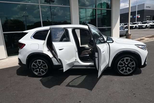 Used 2025 BMW X1 xDrive28i w/ Convenience Package AWD/4WD image 33