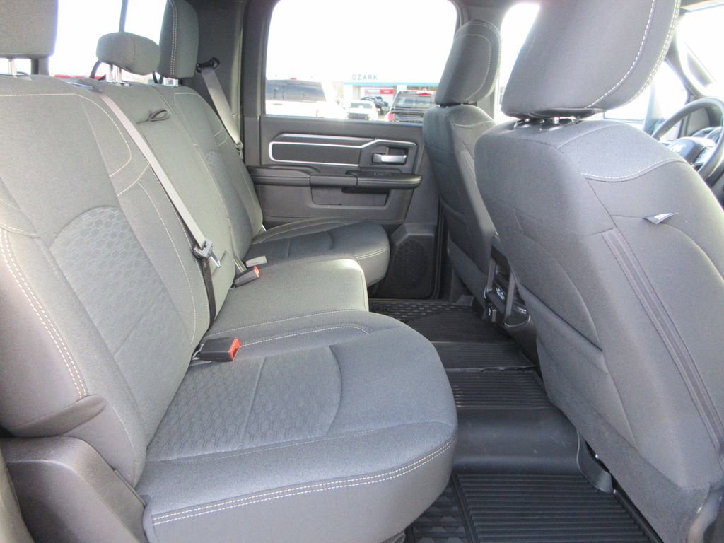 Used 2025 RAM 3500 Big Horn image 22