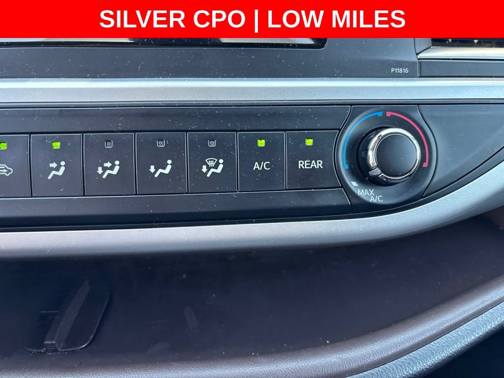 Used 2019 Toyota Highlander LE w/ Carpet Mat Package (TMS) FWD image 26
