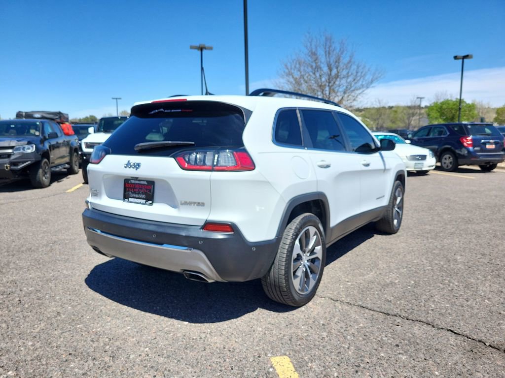 Used 2022 Jeep Cherokee Limited w/ Elite Package AWD/4WD image 3