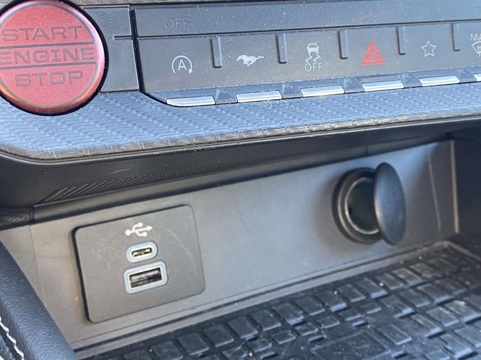 Used 2024 Ford Mustang Premium image 29