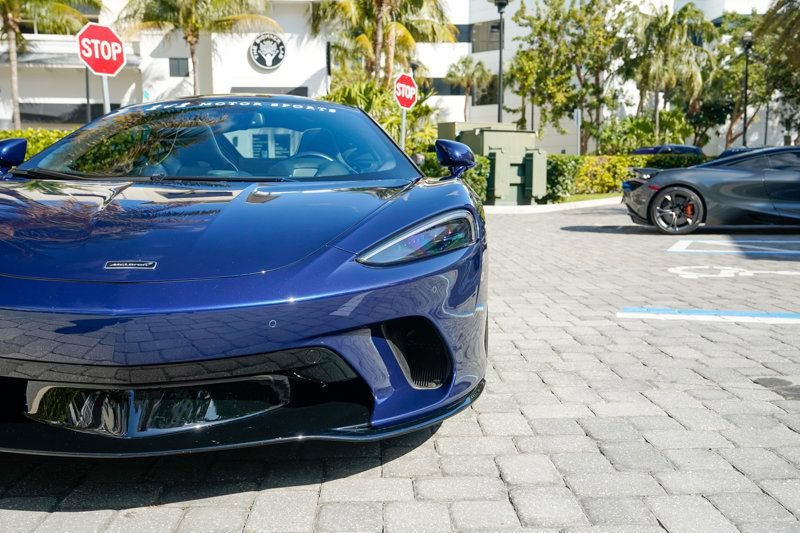 Used 2023 McLaren GT image 8