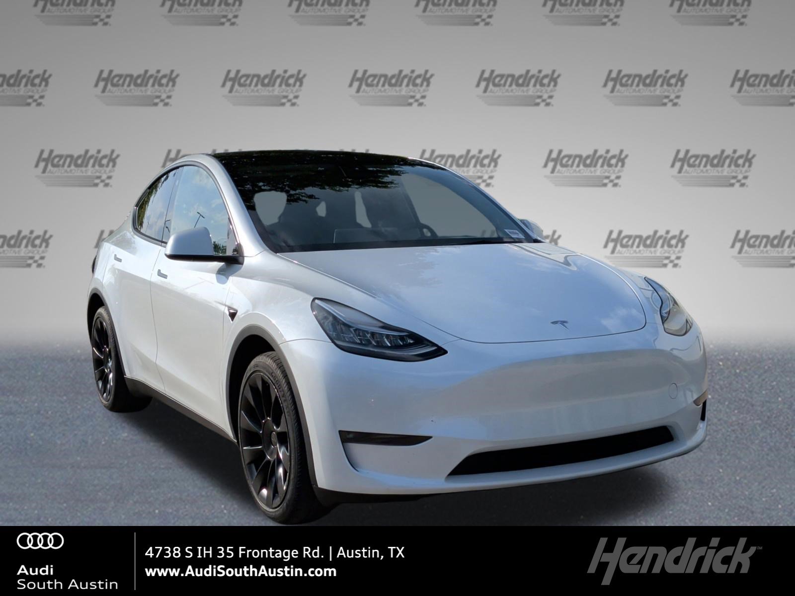 Used 2023 Tesla Model Y Long Range image 1