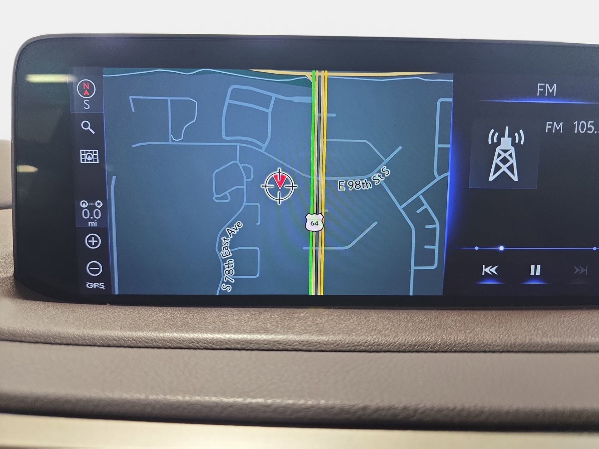 Used 2020 Lexus RX 450h AWD w/ Premium Package image 22