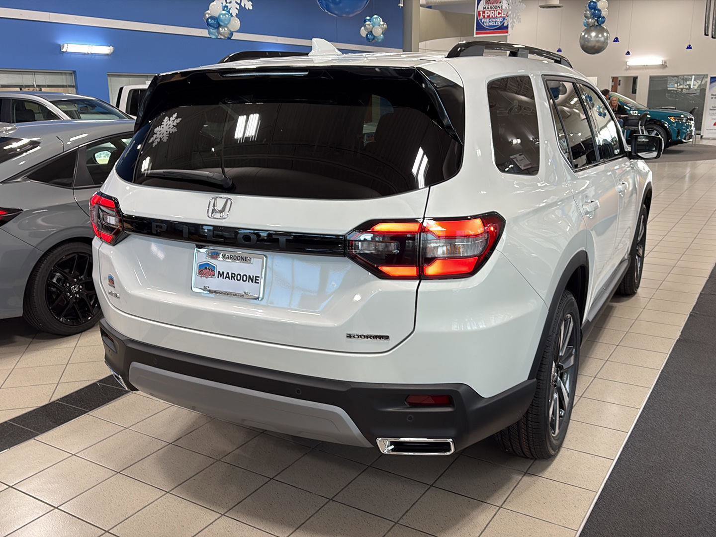 New 2025 Honda Pilot Touring image 5