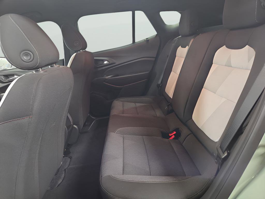 Used 2024 Chevrolet Trax RS image 9