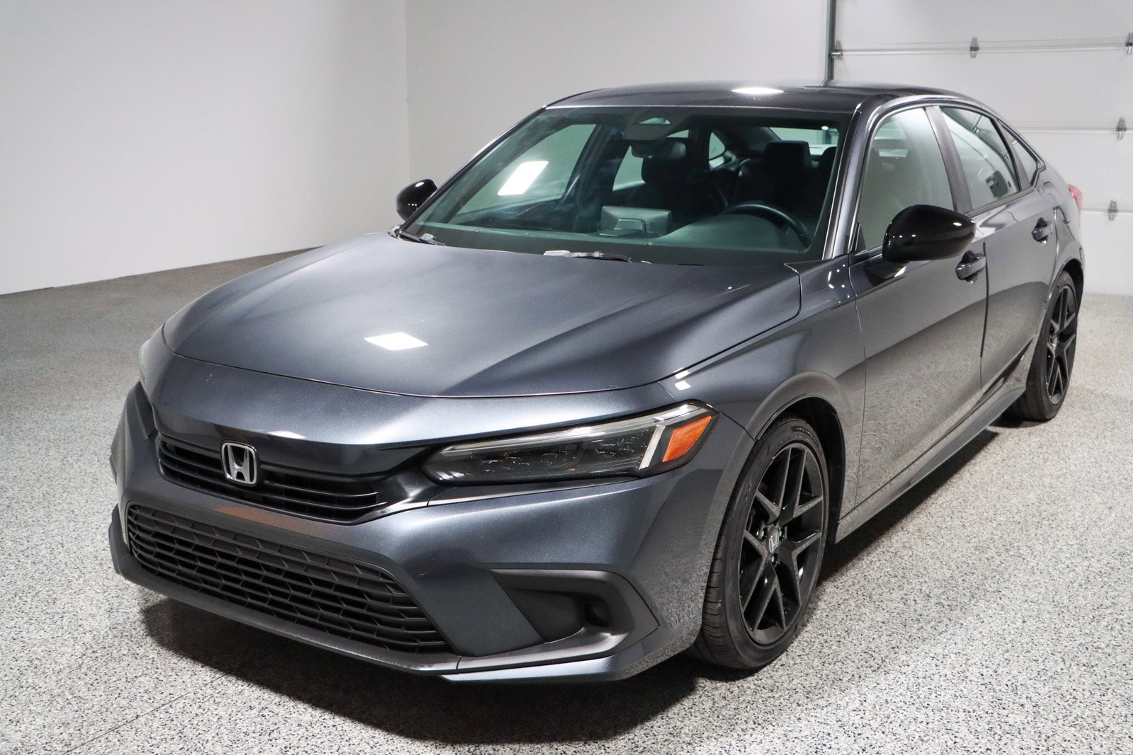Used 2023 Honda Civic Sport image 29