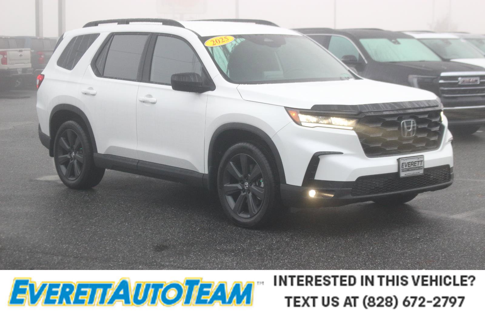 Used 2025 Honda Pilot Sport