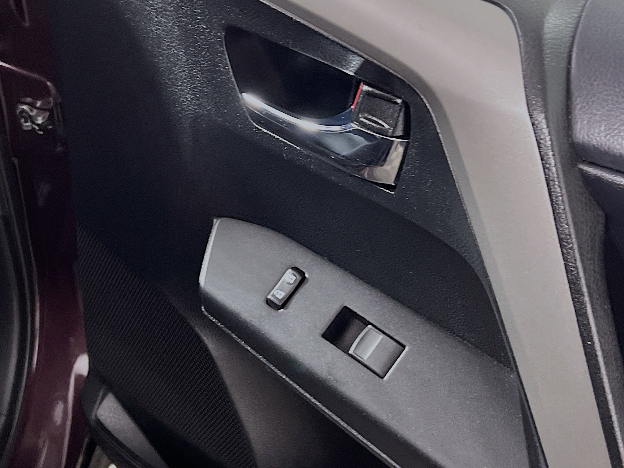 Used 2017 Toyota RAV4 XLE w/ Plus Special Value Package image 32