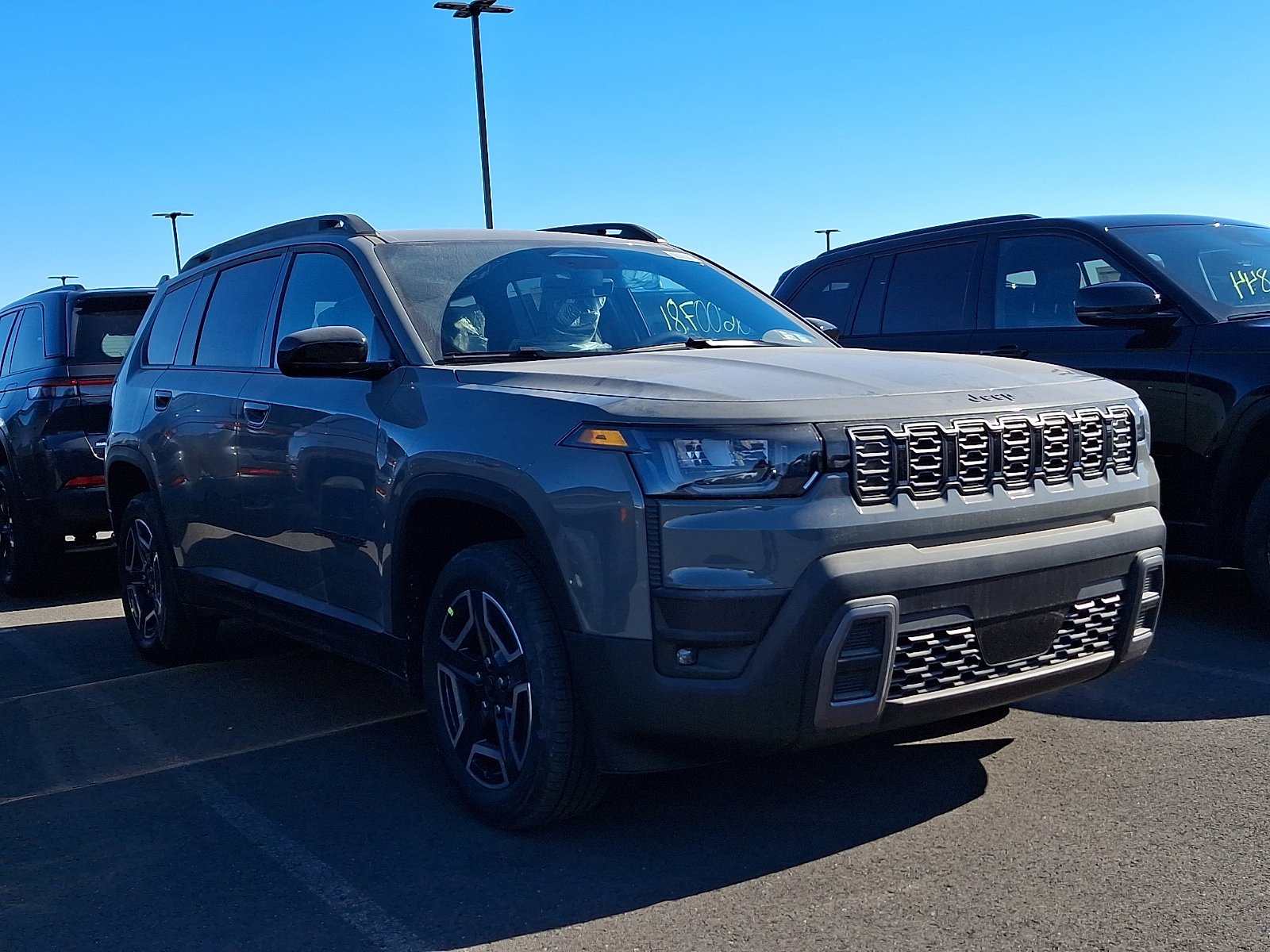 New 2026 Jeep Cherokee Laredo AWD/4WD video 1