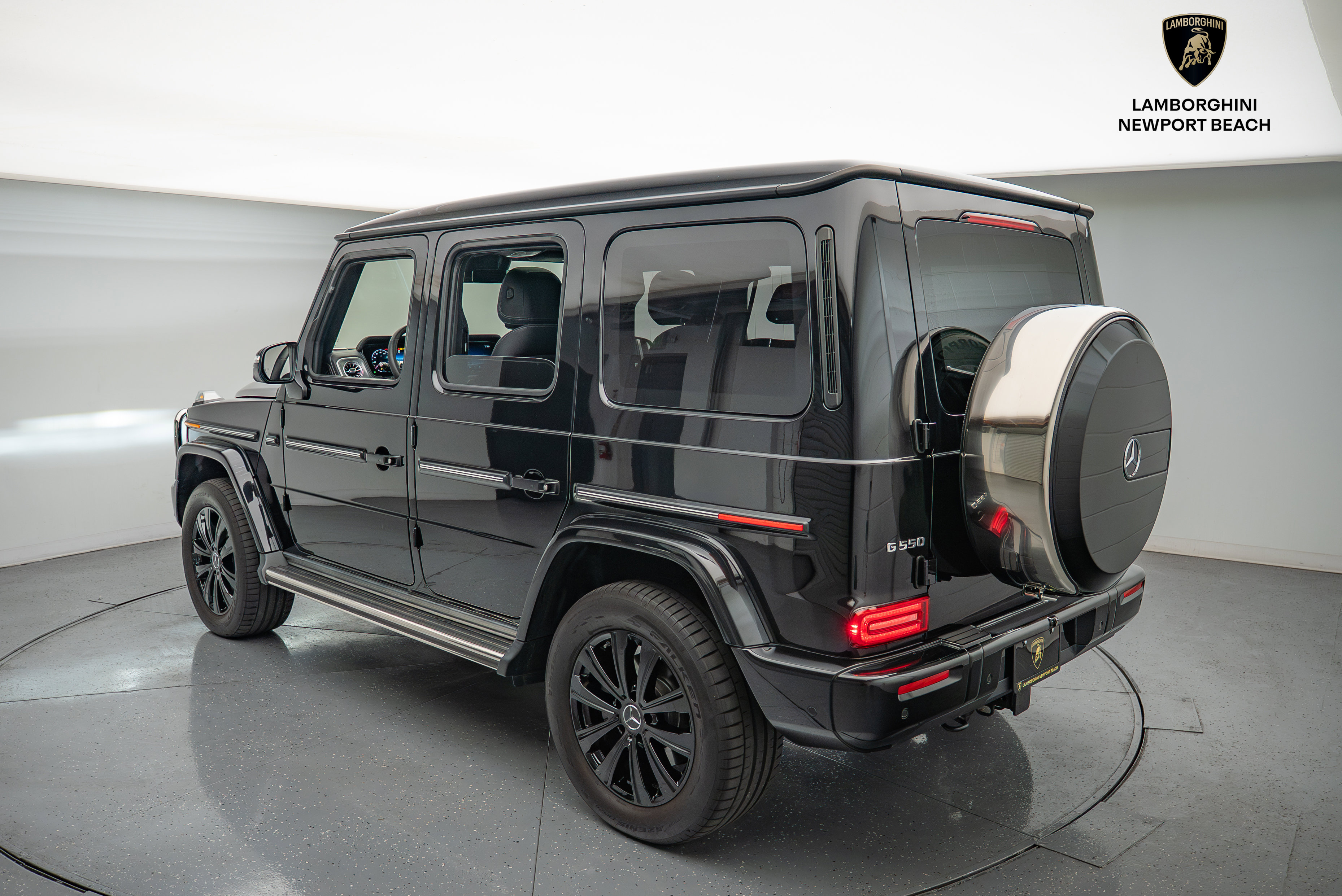Used 2025 Mercedes-Benz G 550 image 11