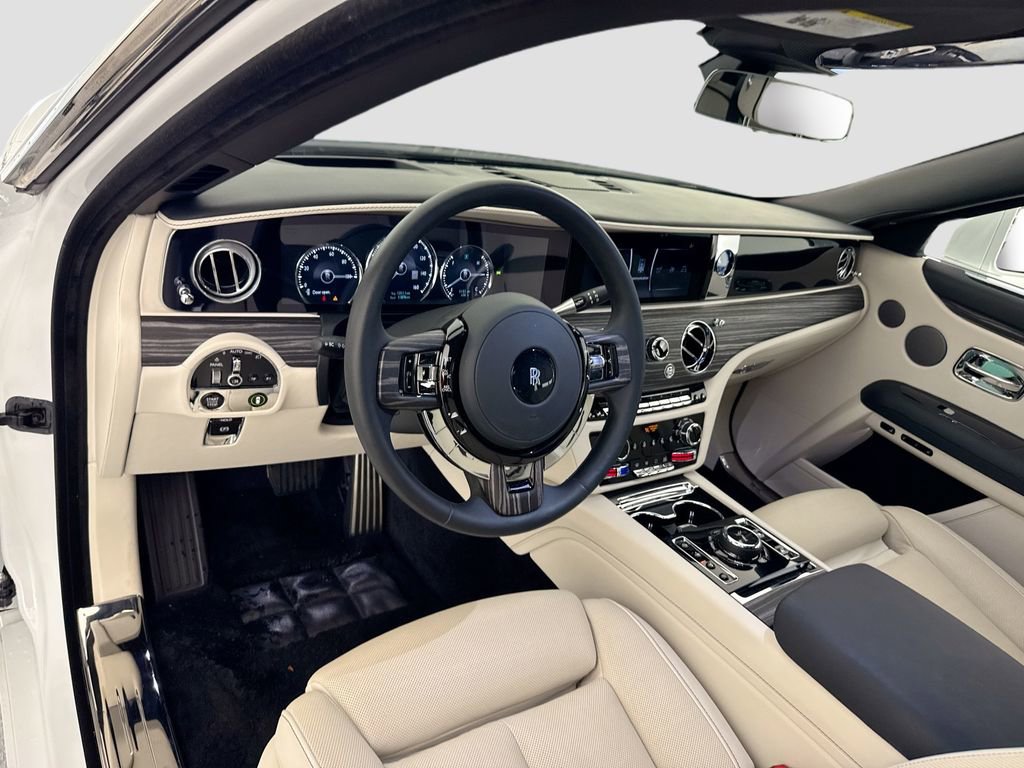 Used 2022 Rolls-Royce Ghost AWD/4WD image 9