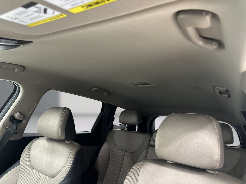 Certified 2023 Hyundai Santa Fe SE FWD image 18