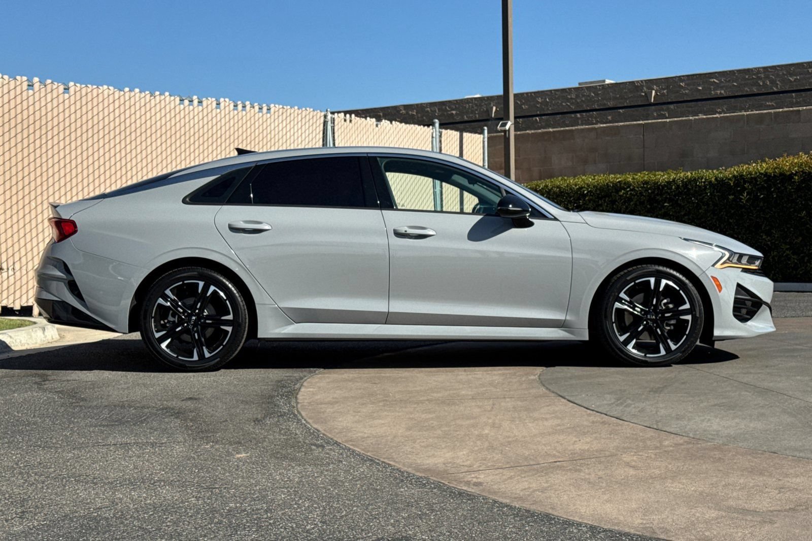 Used 2021 Kia K5 GT-Line w/ GT-Line FWD Premium Package image 3