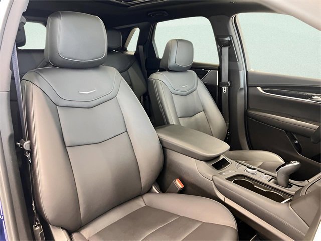 Certified 2023 Cadillac XT5 Premium Luxury image 12