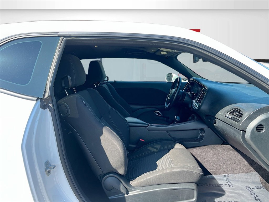 Used 2018 Dodge Challenger SXT w/ Blacktop Package image 26