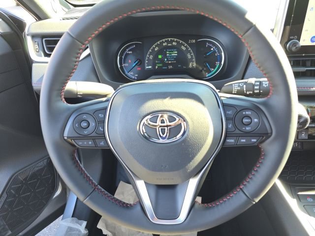 New 2025 Toyota RAV4 SE image 14