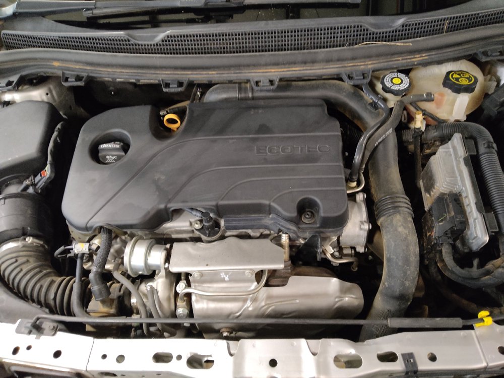 Used 2019 Chevrolet Cruze LS FWD image 30