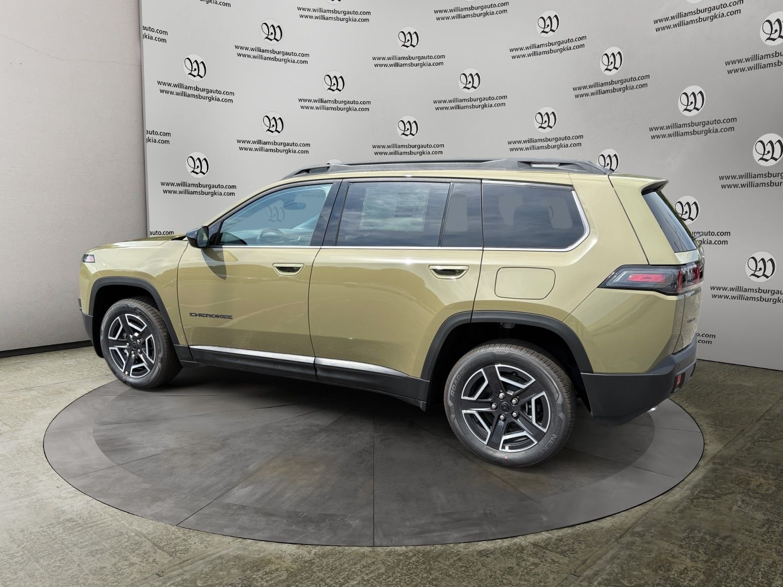 New 2026 Jeep Cherokee Laredo AWD/4WD image 3