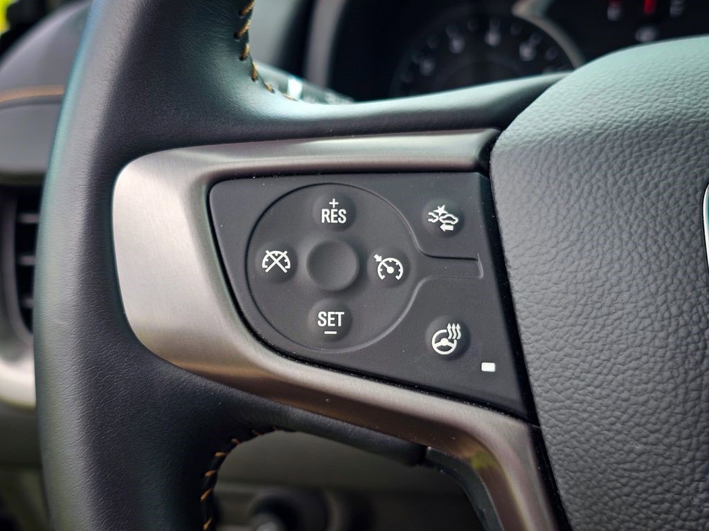 Certified 2022 GMC Terrain AT4 w/ Tech Package AWD/4WD image 17