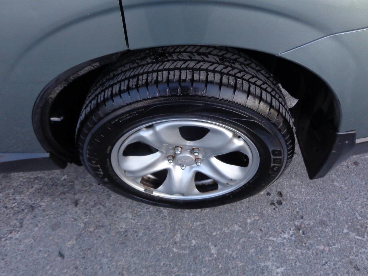 Used 2014 Subaru Forester 2.5i image 6