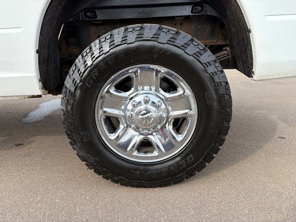 Used 2017 RAM 3500 SLT image 10