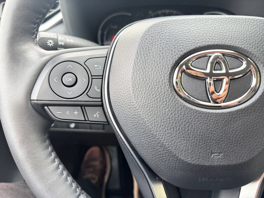 Used 2024 Toyota RAV4 XLE w/ Weather Package AWD/4WD image 29