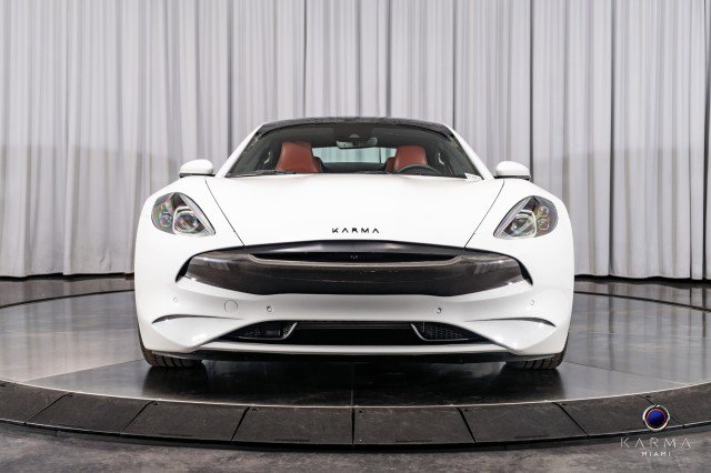 New 2025 Karma Revero Luxury image 3