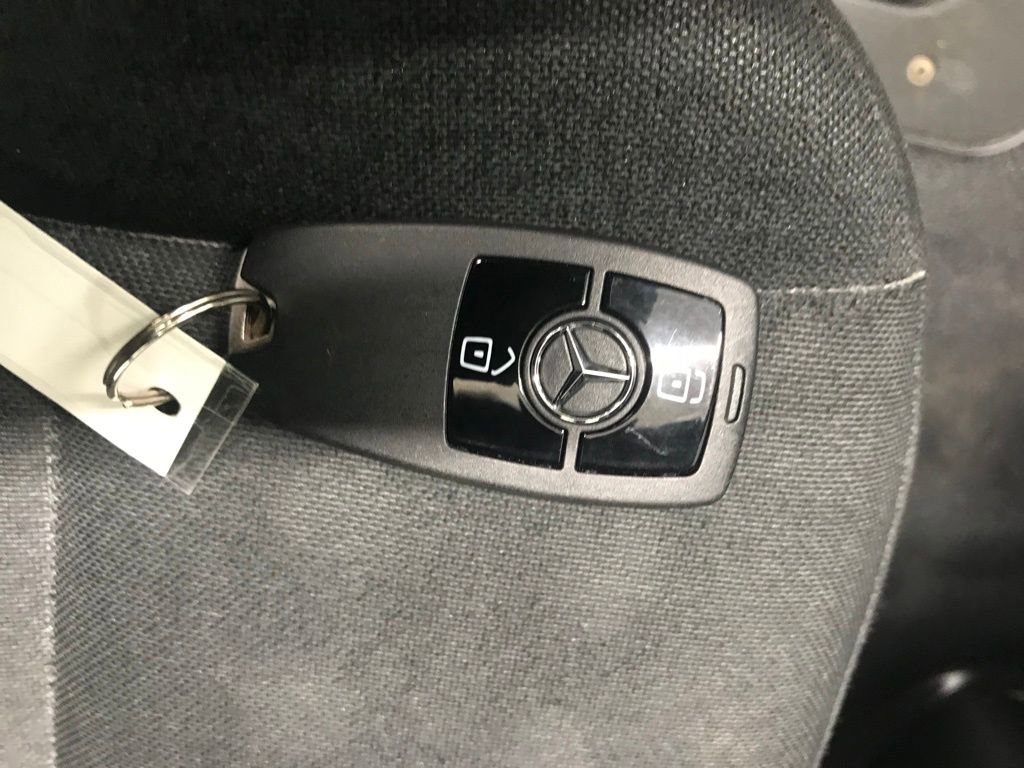 Used 2021 Mercedes-Benz Sprinter 2500 image 38