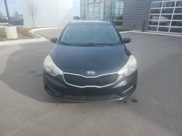 Used 2016 Kia Forte LX w/ LX Popular Package image 2