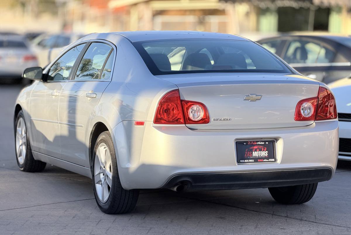 Used 2012 Chevrolet Malibu LS image 7