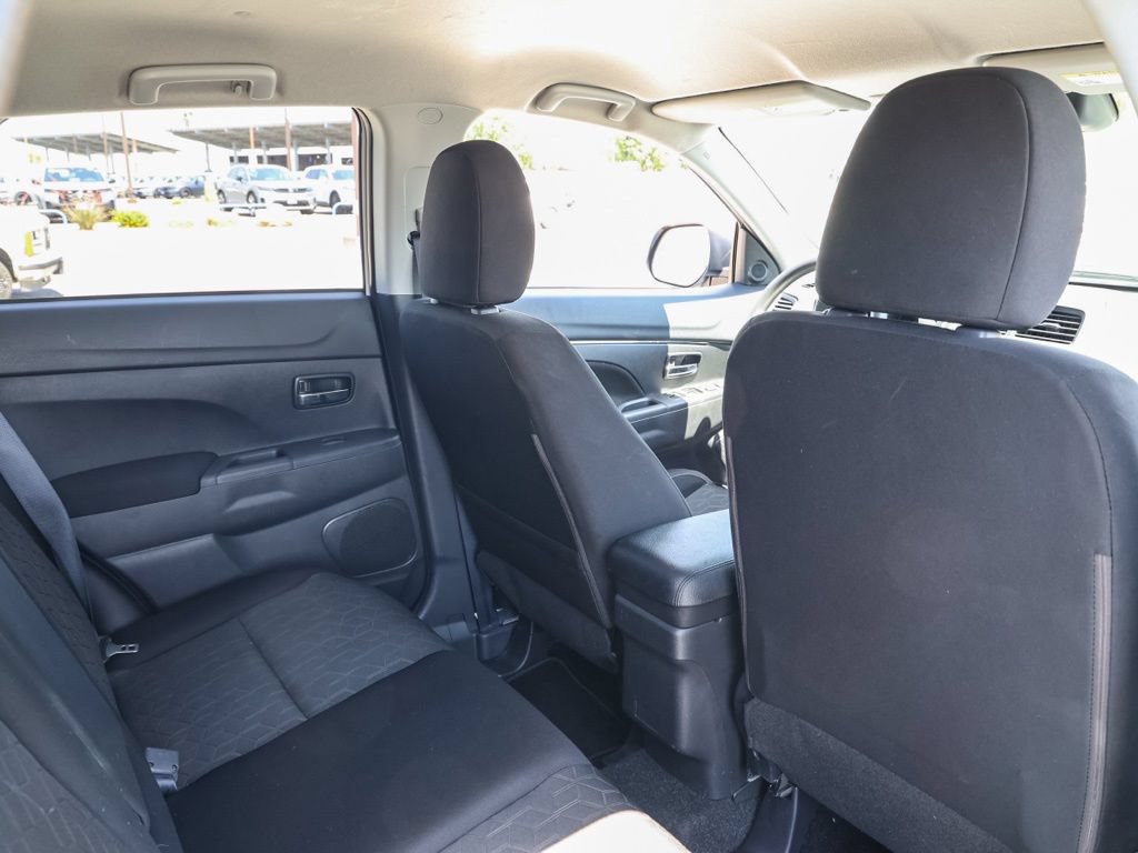 Used 2024 Mitsubishi Outlander Sport ES AWD/4WD image 17
