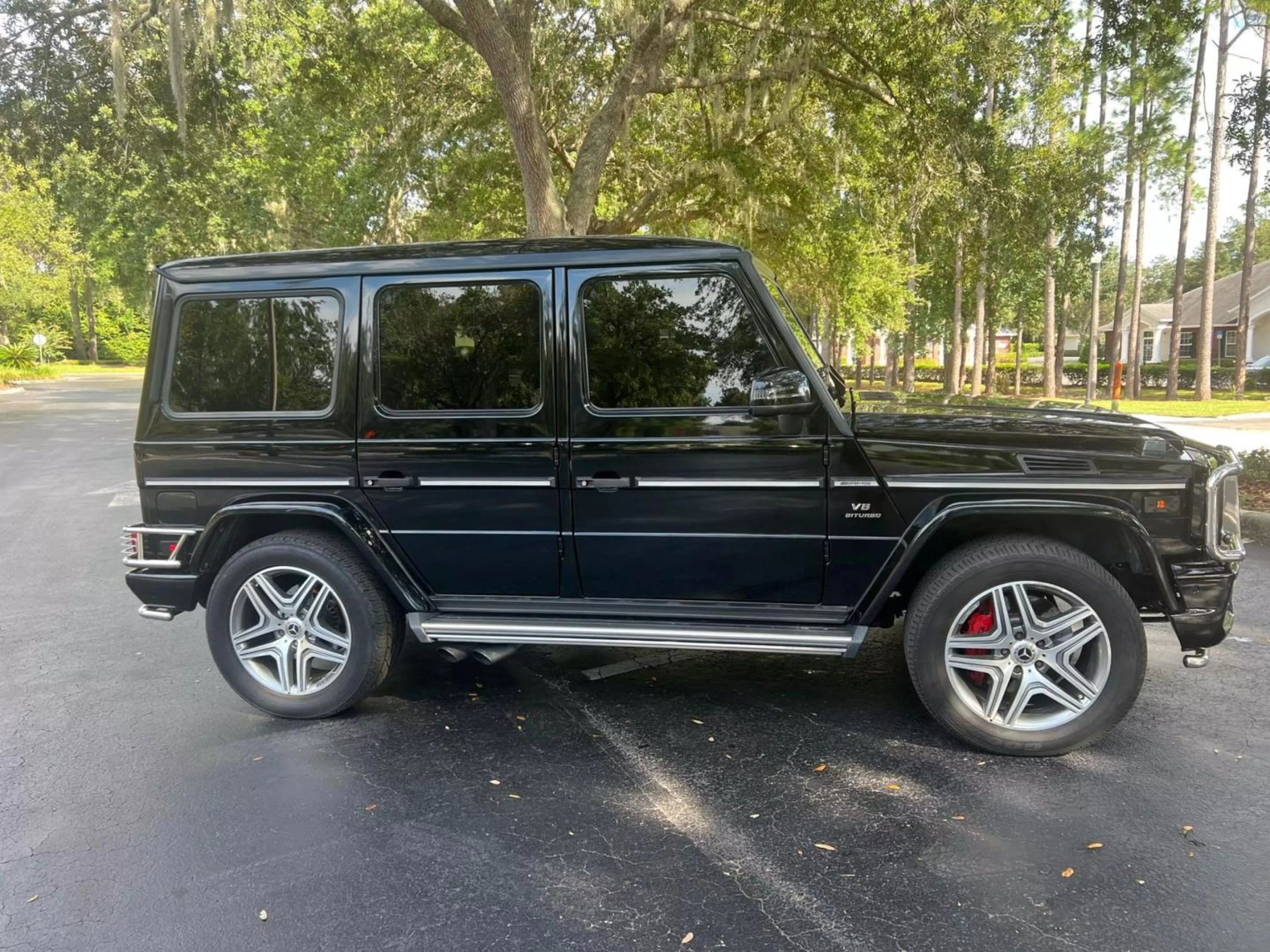 Used 2014 Mercedes-Benz G 63 AMG 4MATIC image 4