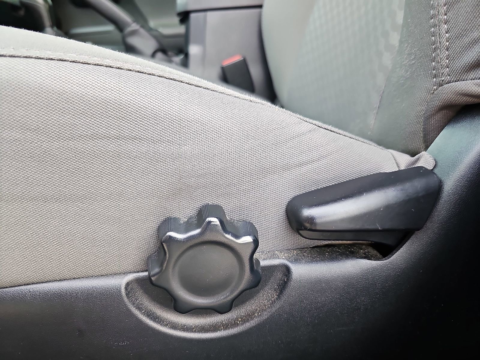 Used 2022 Toyota Tacoma SR w/ SR Convenience Package image 31