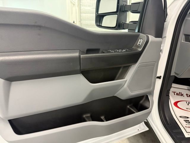 New 2026 Ford F350 XL w/ XL Chrome Package AWD/4WD image 10