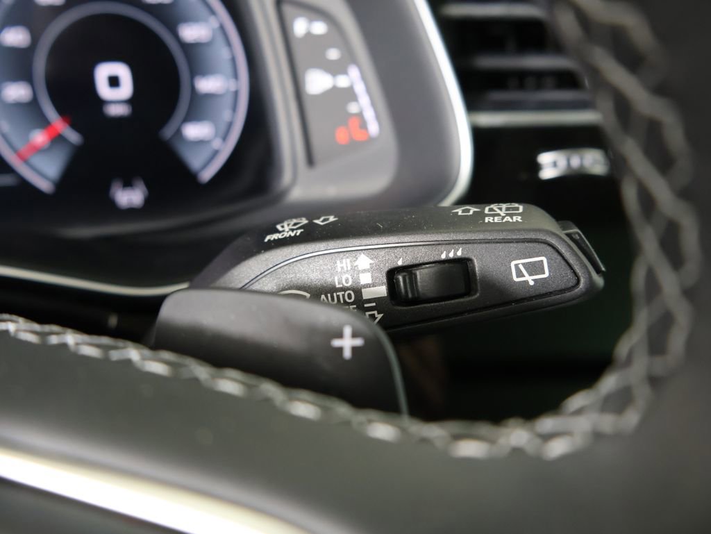 Used 2024 Audi Q8 Premium Plus w/ Premium Plus Package image 30