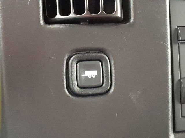 Certified 2024 Chevrolet Express 2500 w/ Driver Convenience Package image 23