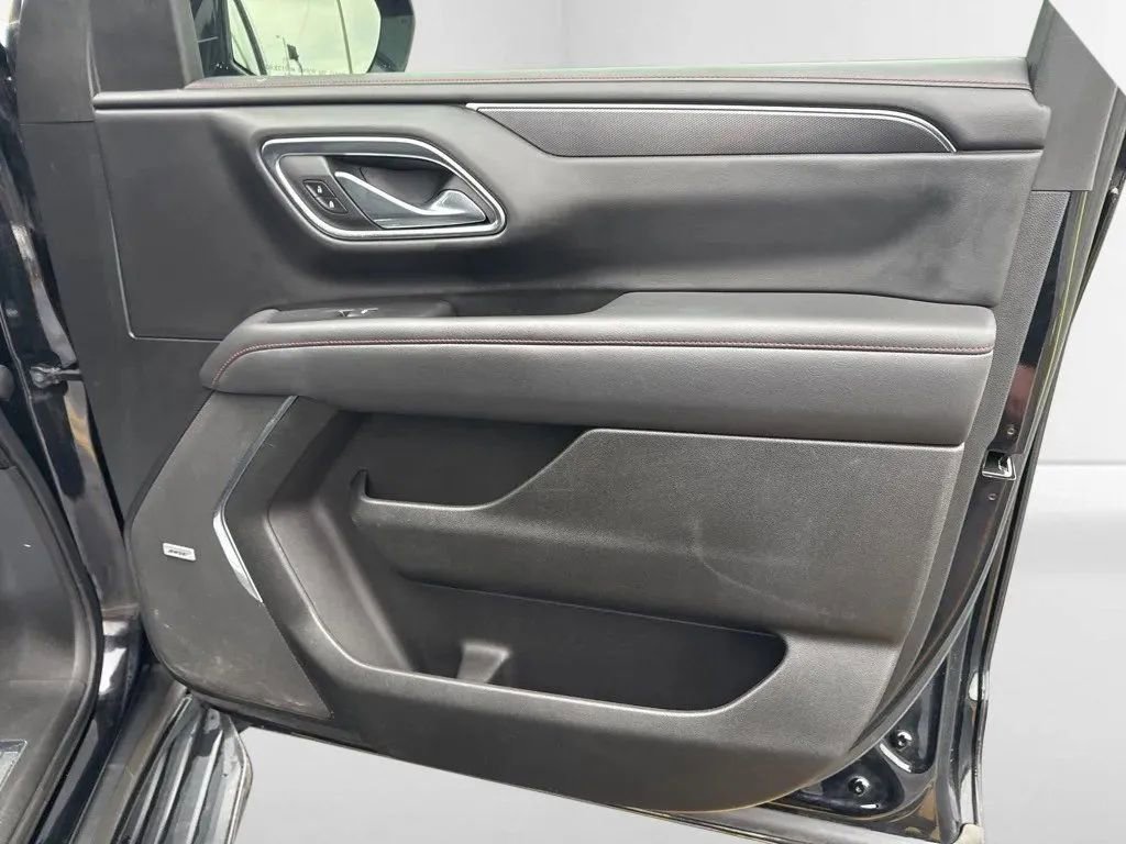 Used 2021 Chevrolet Tahoe RST w/ Luxury Package image 13